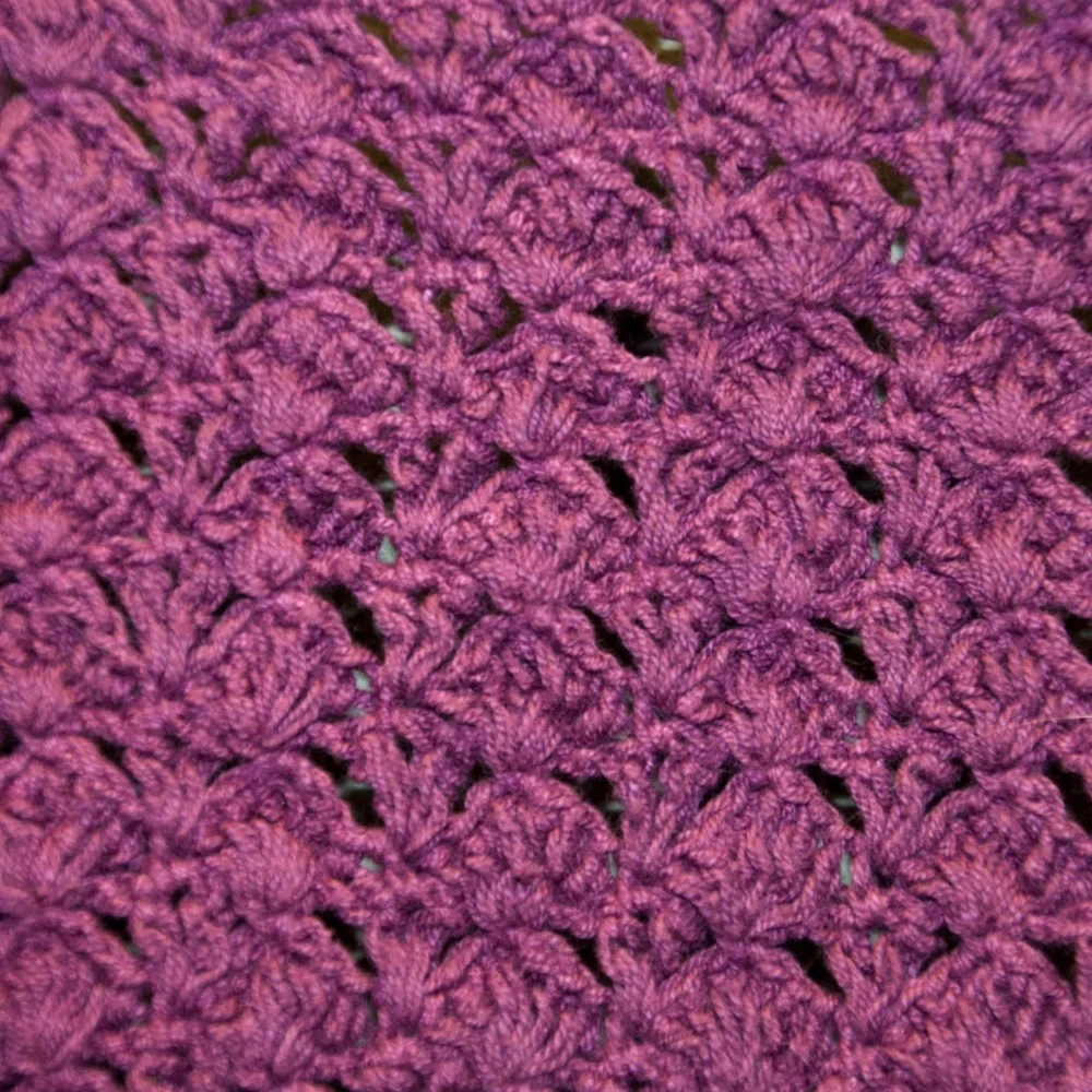 Really pretty sweater size large